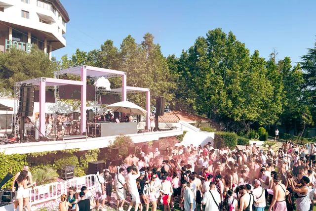 PINKCLOUD OPEN AIR FESTIVAL - Photo 1